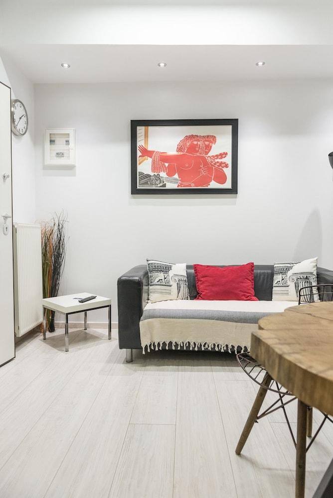 Acropolis Cozy Studio By Livin Urbban Ateny Zewnętrze zdjęcie